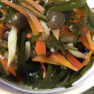 刻み昆布の煮物